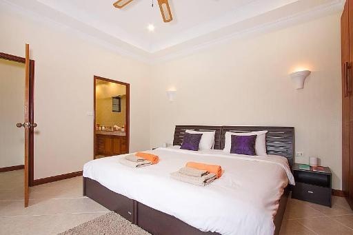 Villa Majestic 41 Modern 2 BR In Central Pattayaroomsrooms Image 22