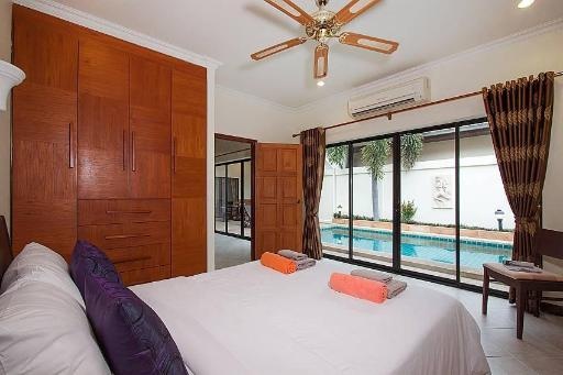 Villa Majestic 41 Modern 2 BR In Central Pattayaroomsrooms Image 33
