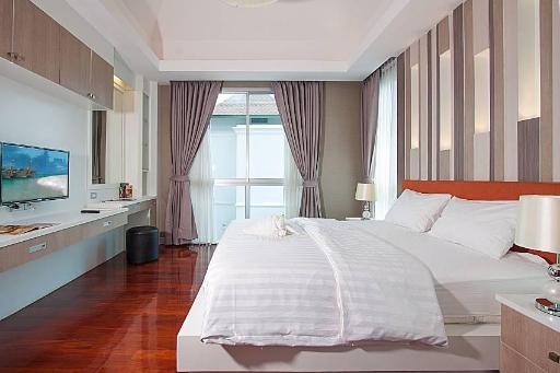 Villa Villa Modernity A 3Bed Pool In Pattaya Cityroomsrooms Image 11
