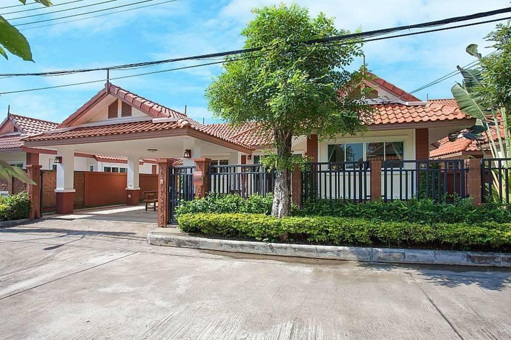 Chonburi Villa Timberland Lanna Villa 301 3 Bedsroomsrooms Image 33