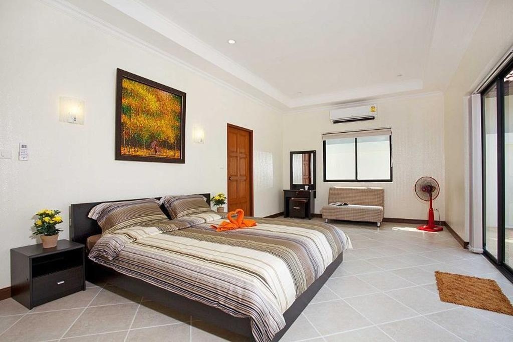 2BR Pool Villa Insignia Cosy Beach Pattayaroomsrooms Image 11