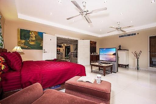 Villa Pratumnak Argyle 8Bed PoolVilla In Pattayaroomsrooms Image 11