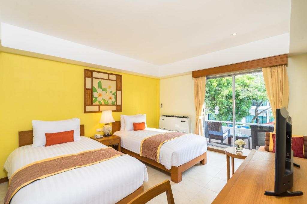 Cosy Beach HotelroomsStandard Pool View Twin Room Bed34