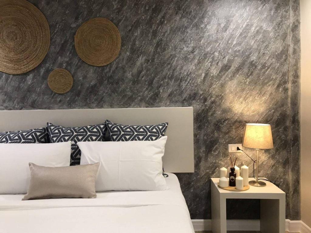 Lets Hyde Pattaya Resort VillasroomsPool Deluxe Double Room View15