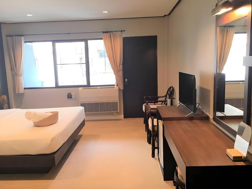 Lets Hyde Pattaya Resort VillasroomsStandard Room7