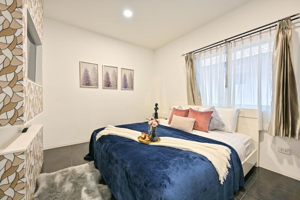 Exquisite 4bd 4 Bth Villa With Pool Central Pattayaroomsrooms Image 11