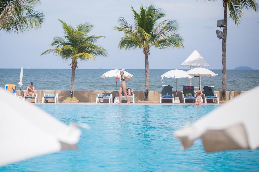 Ambassador City Jomtien Pattaya Marina Tower WingfacilitiesSwimming Pool Outdoor1