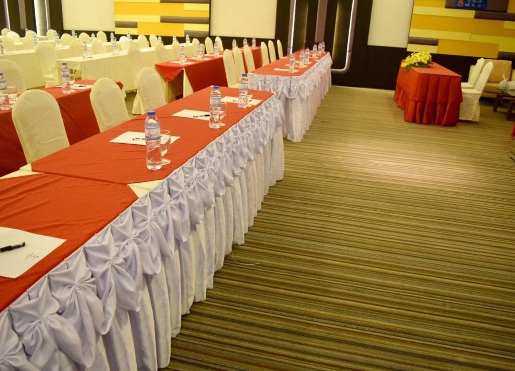 Vogue PattayafacilitiesBallroom24