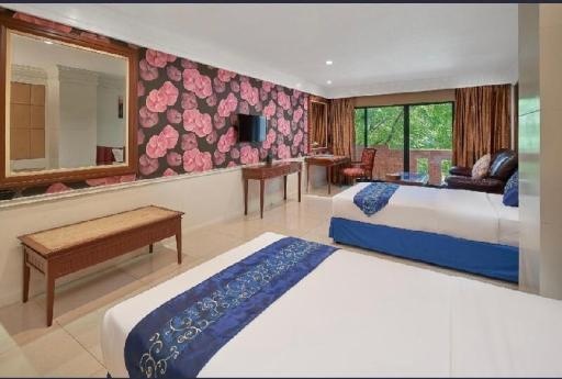 Fairtex Sports Club HotelroomsGrand Deluxe With Balcony Bedroom4