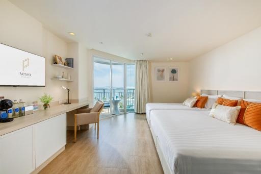 Pattaya Sea View HotelroomsFamily Suite Sea View4