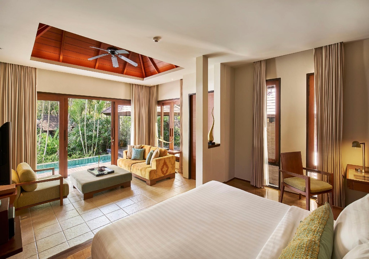 Sea Sand Sun Resort And Villas RoomsPool Villa Bed 9