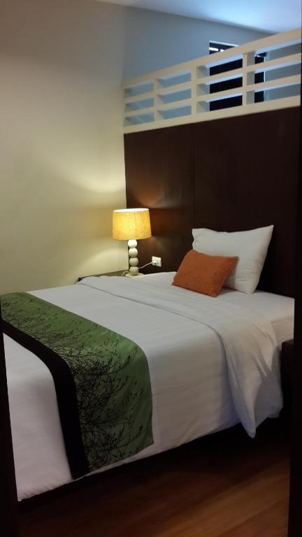 The Heritage Pattaya Beach Resortroomsrooms Image 1919