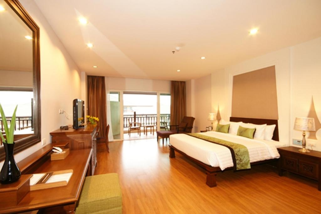 The Heritage Pattaya Beach Resortroomsrooms Image 33