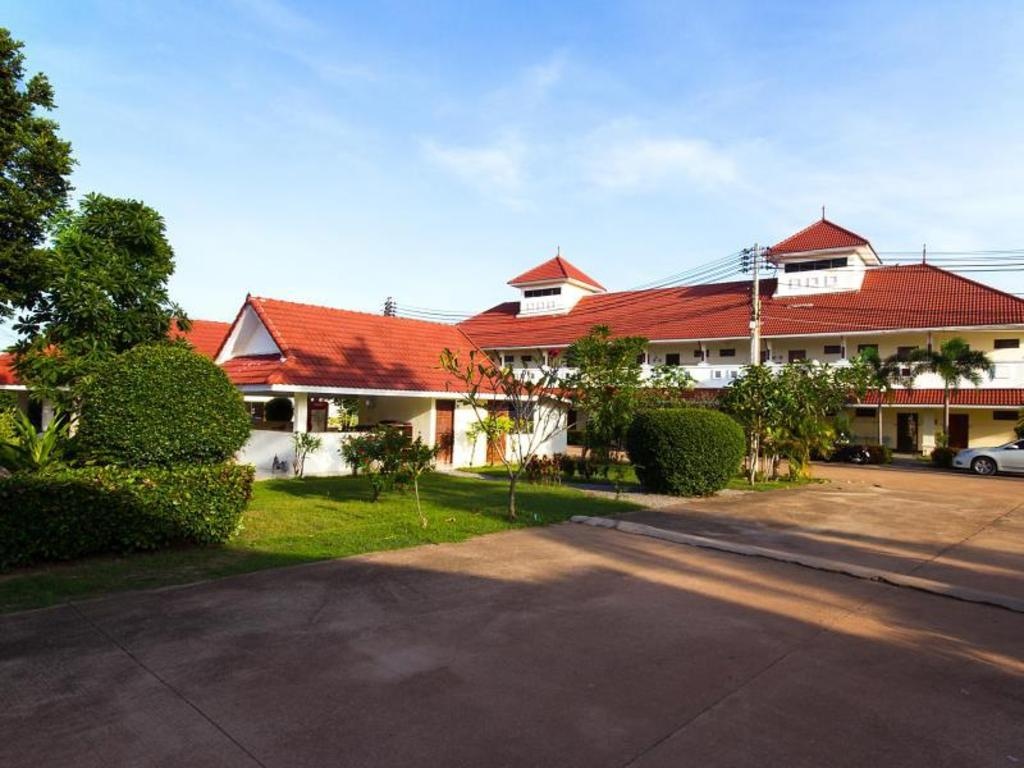Lake Villa ResortfacilitiesGarden6