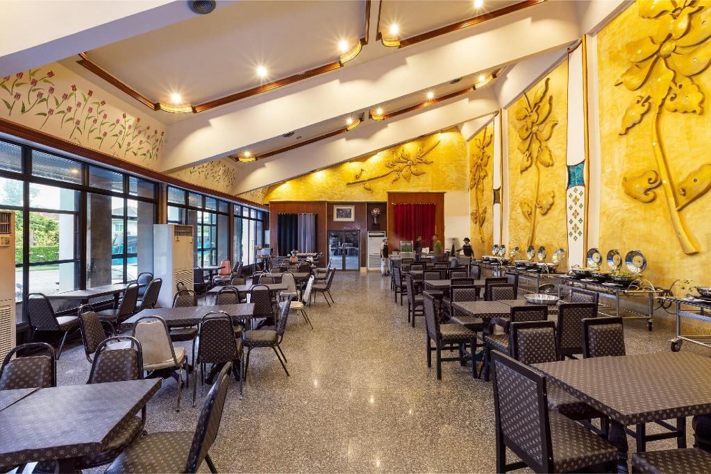 Marble Garden View PattayadiningFood And Beverages2