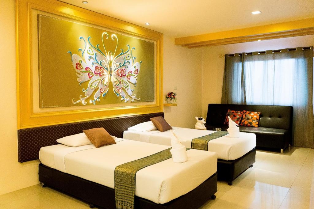 Marble Garden View PattayafacilitiesBedroom41