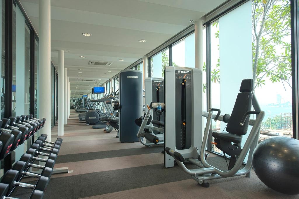 Hilton PattayafacilitiesGymfitness17