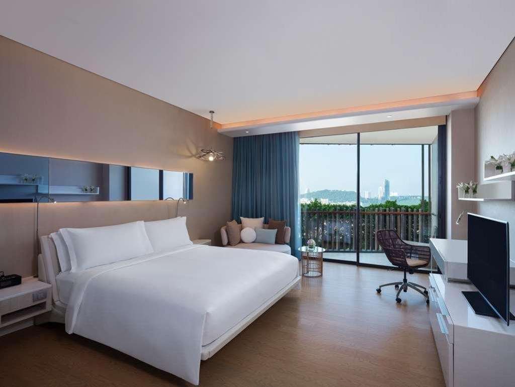 Hilton Pattayaroomsrooms Image 1111