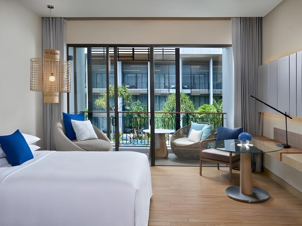 Renaissance Pattaya Resort Sparoomsrooms Image 1414
