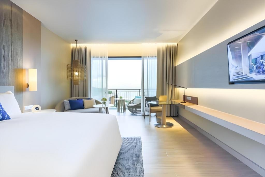 Renaissance Pattaya Resort Sparoomsrooms Image 1919