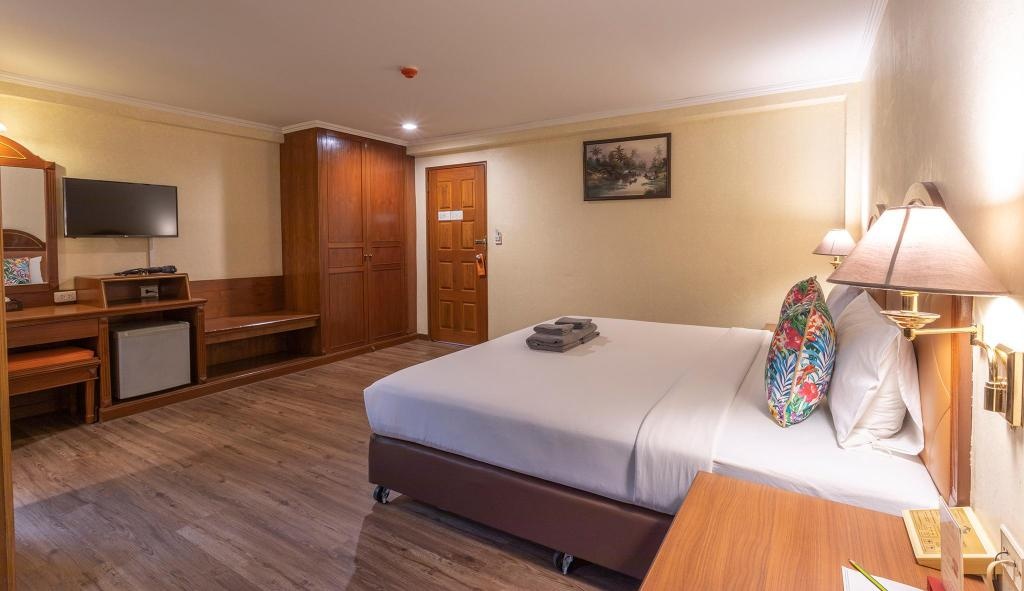 Sabai InnroomsSuperior Room Plan2