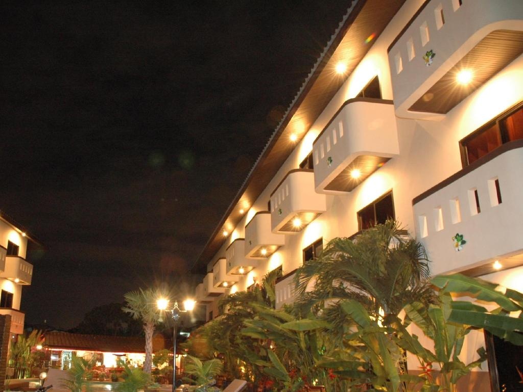 Bonkai ResortfacilitiesSurrounding Environment3