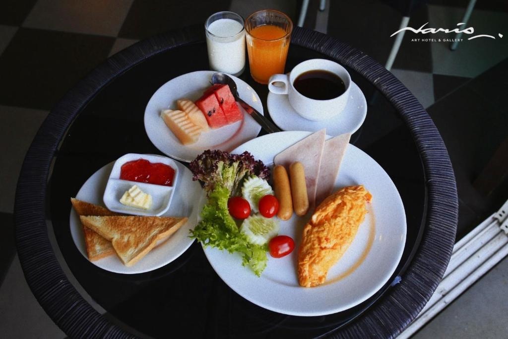 Naris Art HoteldiningFood And Beverages6