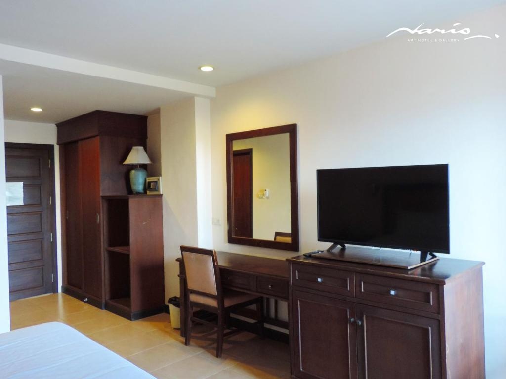 Naris Art Hotelroomsrooms Image 1212