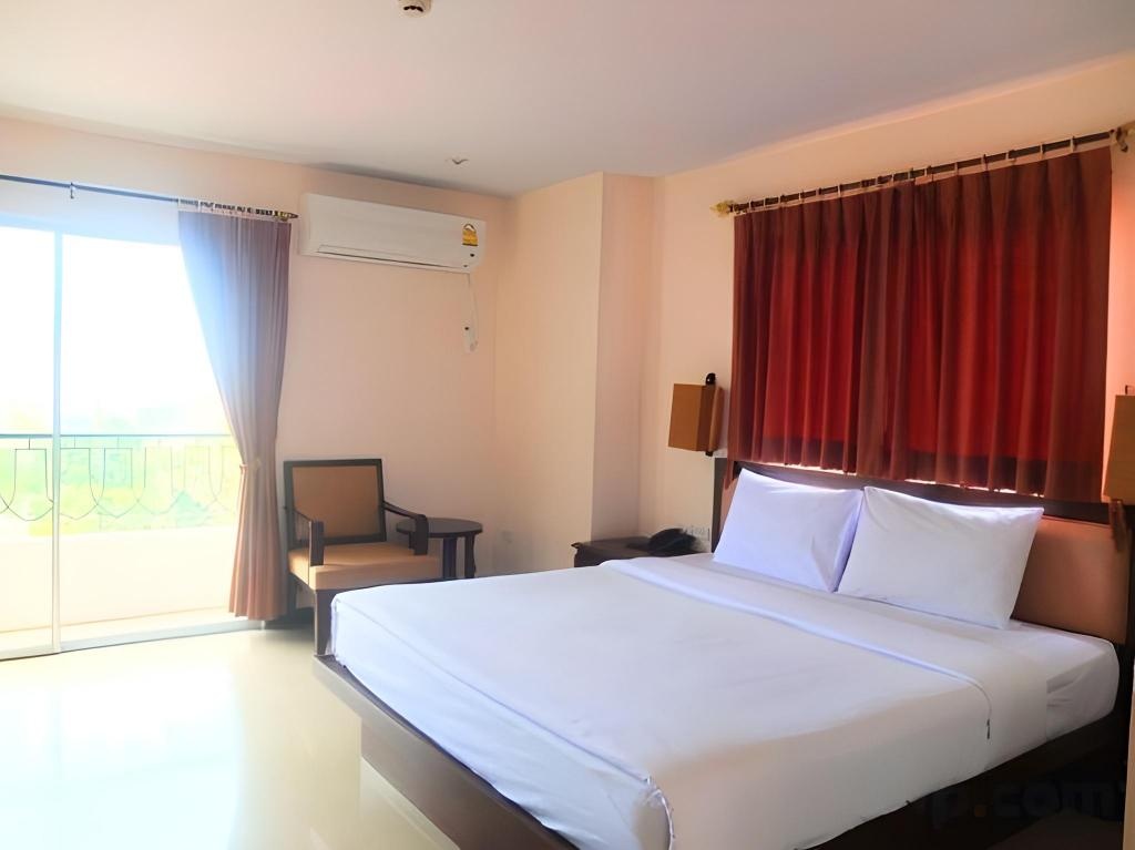 Naris Art Hotelroomsrooms Image 44