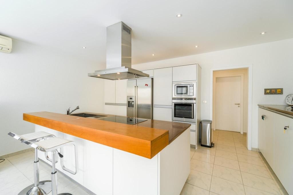 Luxury Pool Villa 52 4BR 8 10 PersonsfacilitiesKitchen18