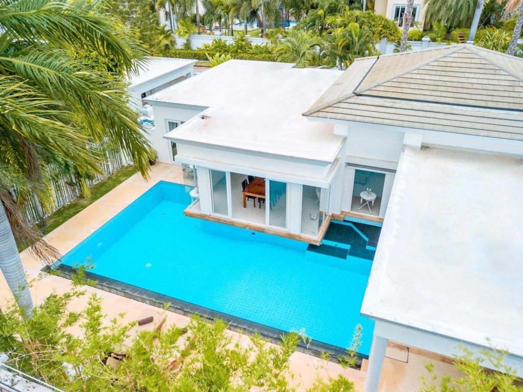Luxury Pool Villa 52 4BR 8 10 PersonsfacilitiesPrivate Pool10