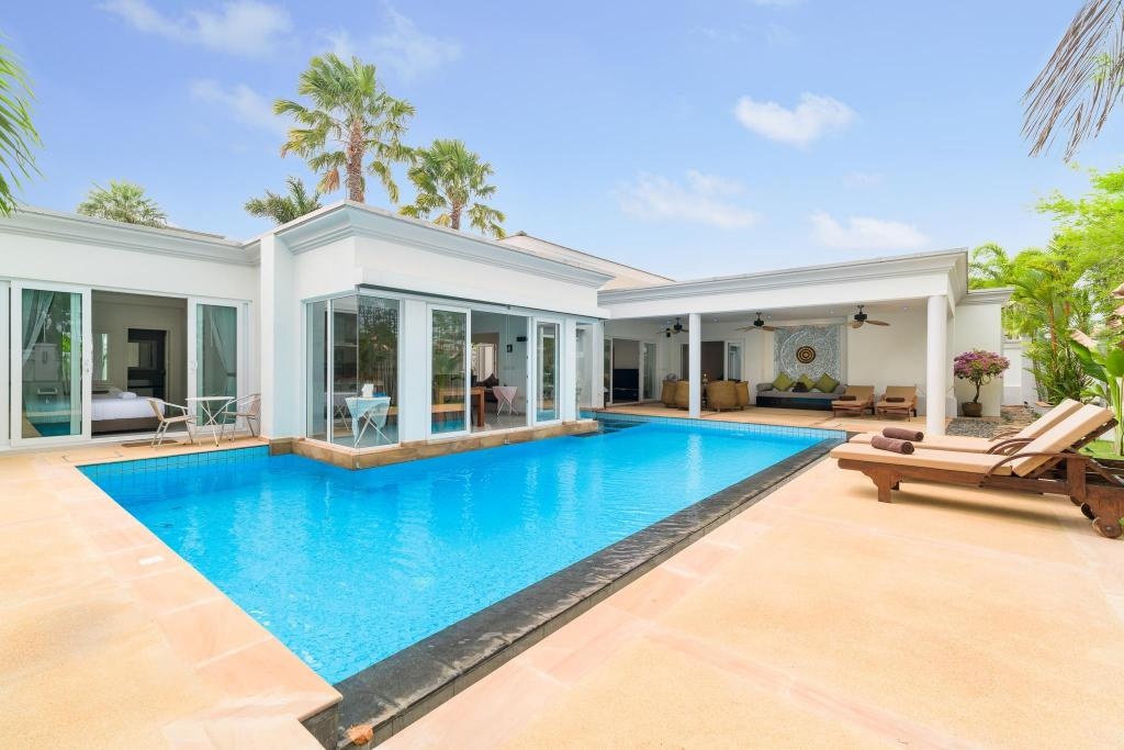 Luxury Pool Villa 52 4BR 8 10 PersonsfacilitiesPrivate Pool4