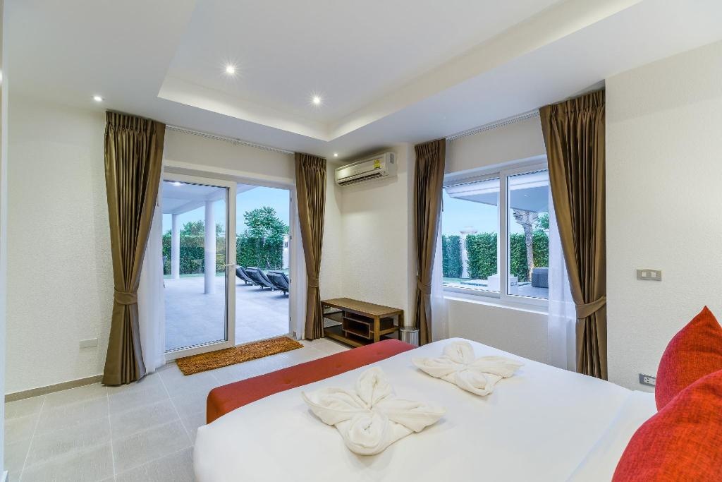 Luxury Pool Villa 608 4 BR 8 10 PersonsfacilitiesBedroom15