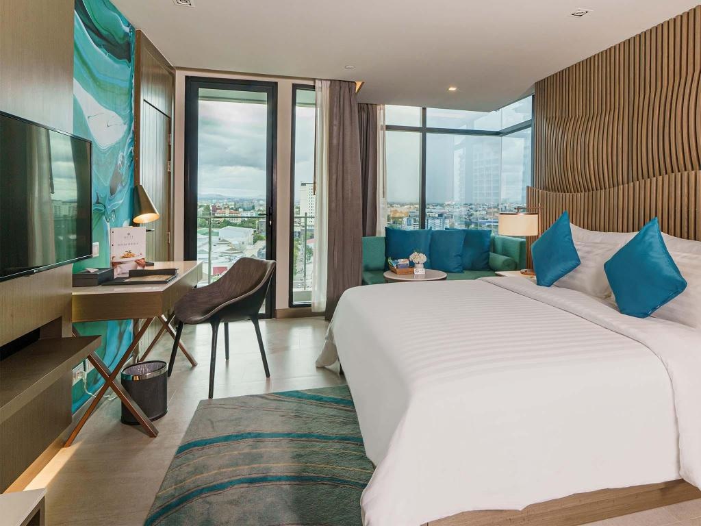 Mytt Hotel PattayaroomsJunior Suite City View View15