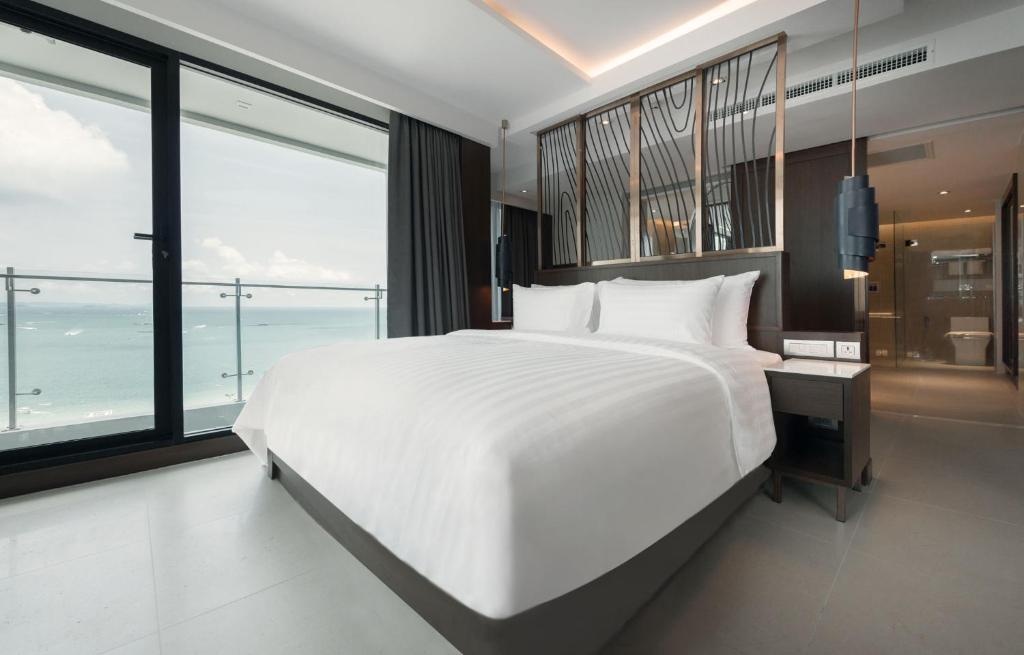 Mytt Hotel Pattayaroomsrooms Image 77