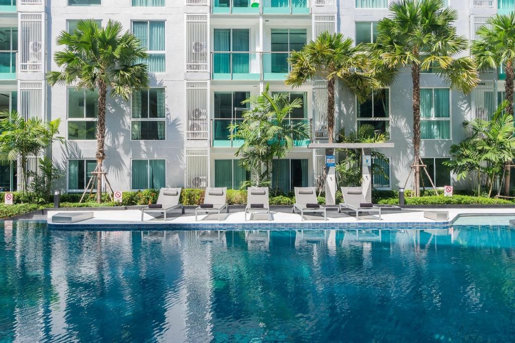 CCR Managed By AHA SmartstayfacilitiesSwimming Pool Outdoor2
