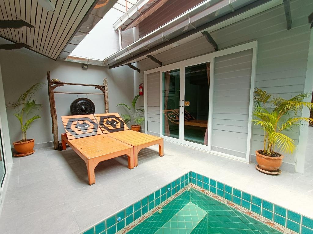 Romatic Private Pool VillafacilitiesSwimming Pool Outdoor4