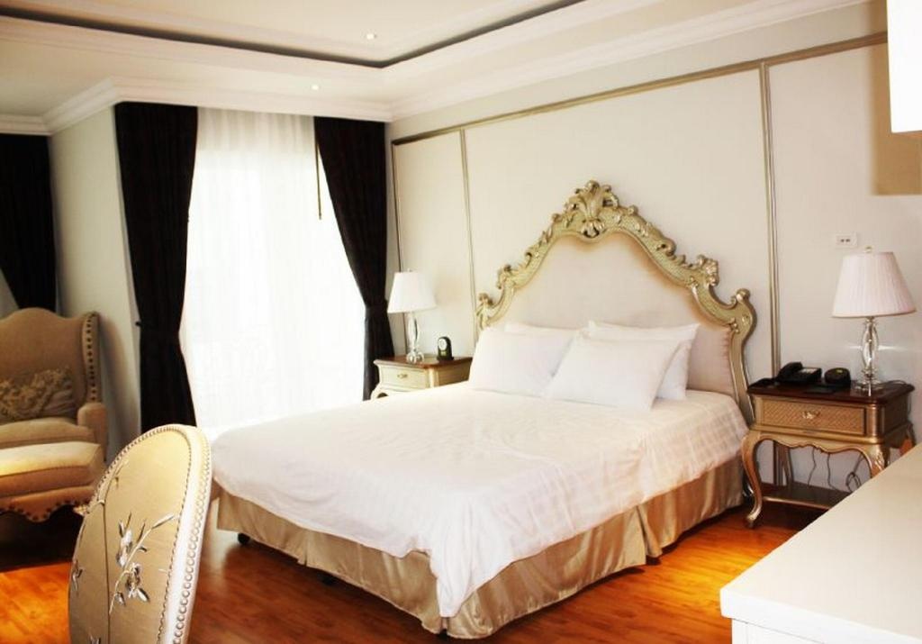 LK The Empressroomsrooms Image 3131