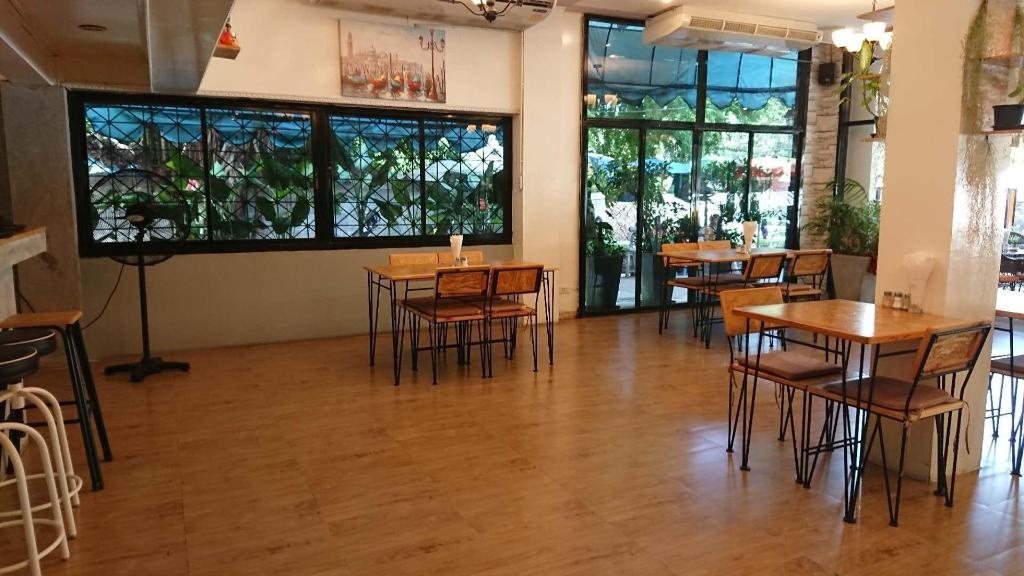 Hotel FnBfacilitiesRecreational Facilities4