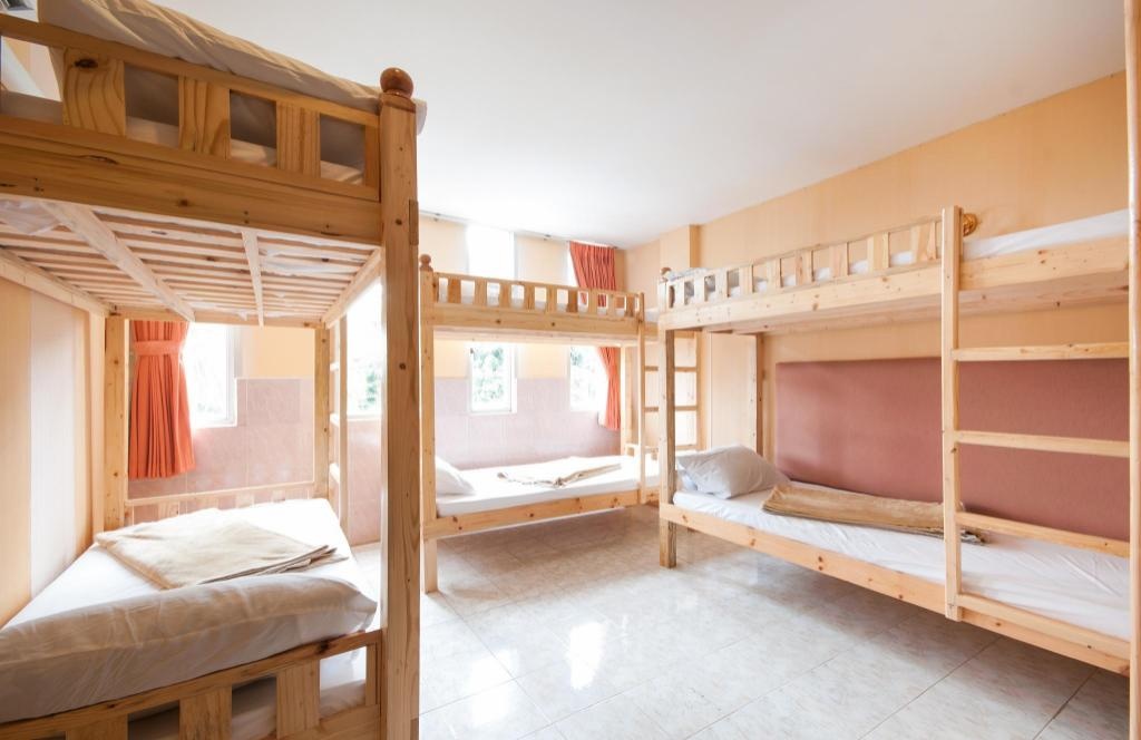 Hotel FnBrooms1 Person In Dormitory Female Only Bathroom8