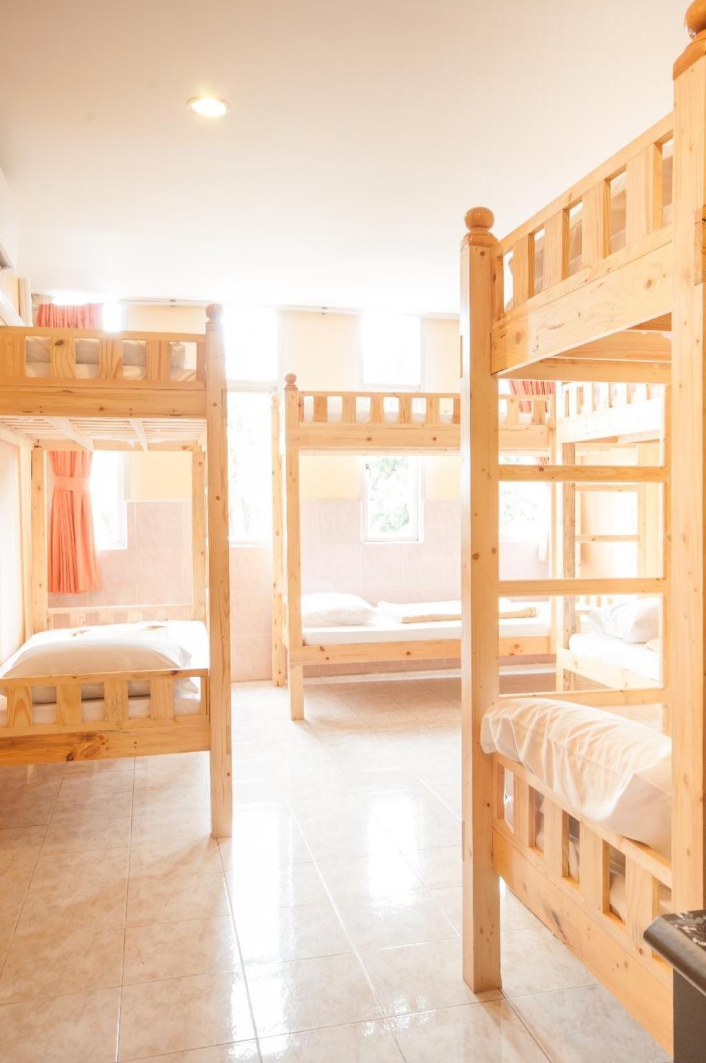 Hotel FnBrooms1 Person In Dormitory Male Only Bathroom5