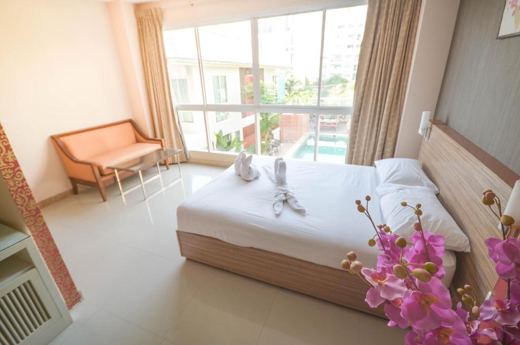 Tamnak Villa 11BR With Privater Poolroomsrooms Image 99