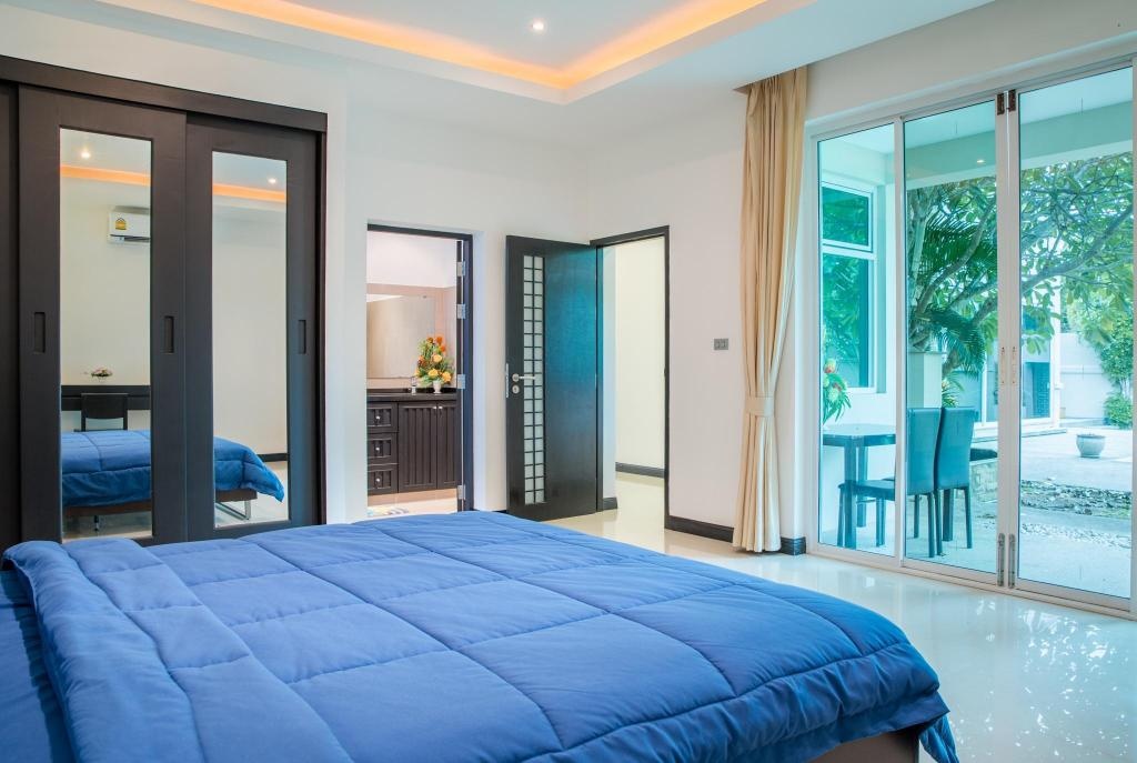 Villa 3 Bedrooms Near Lake Mab Prachanroomsrooms Image 22