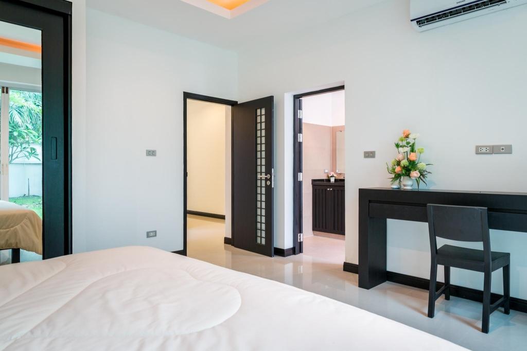 Villa 3 Bedrooms Near Lake Mab Prachanroomsrooms Image 44