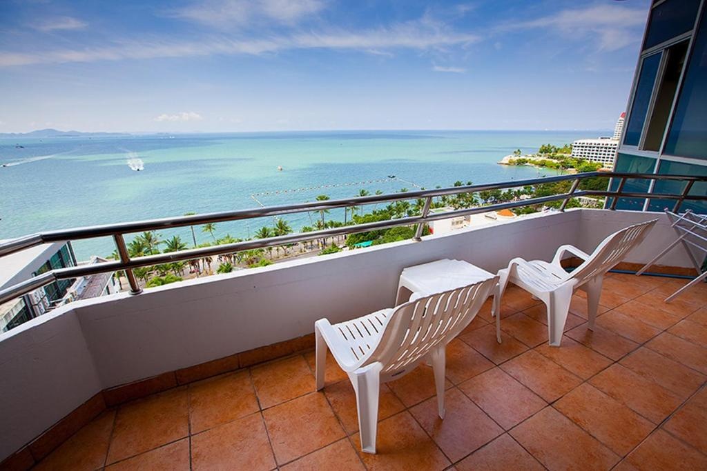 Markland Beach ViewfacilitiesBalconyterrace7