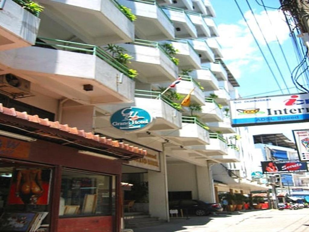 Grand Hotel Pattayapropertyviewspropertyviews Image 1111
