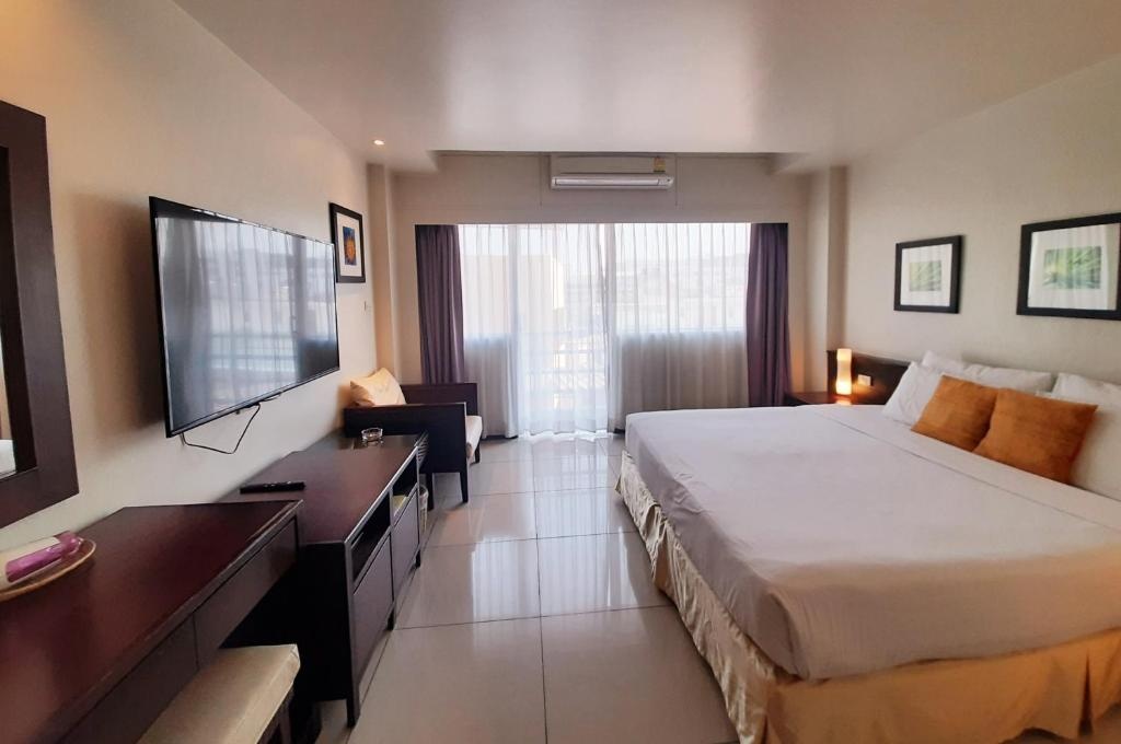 Grand Hotel PattayaroomsGuestroom48