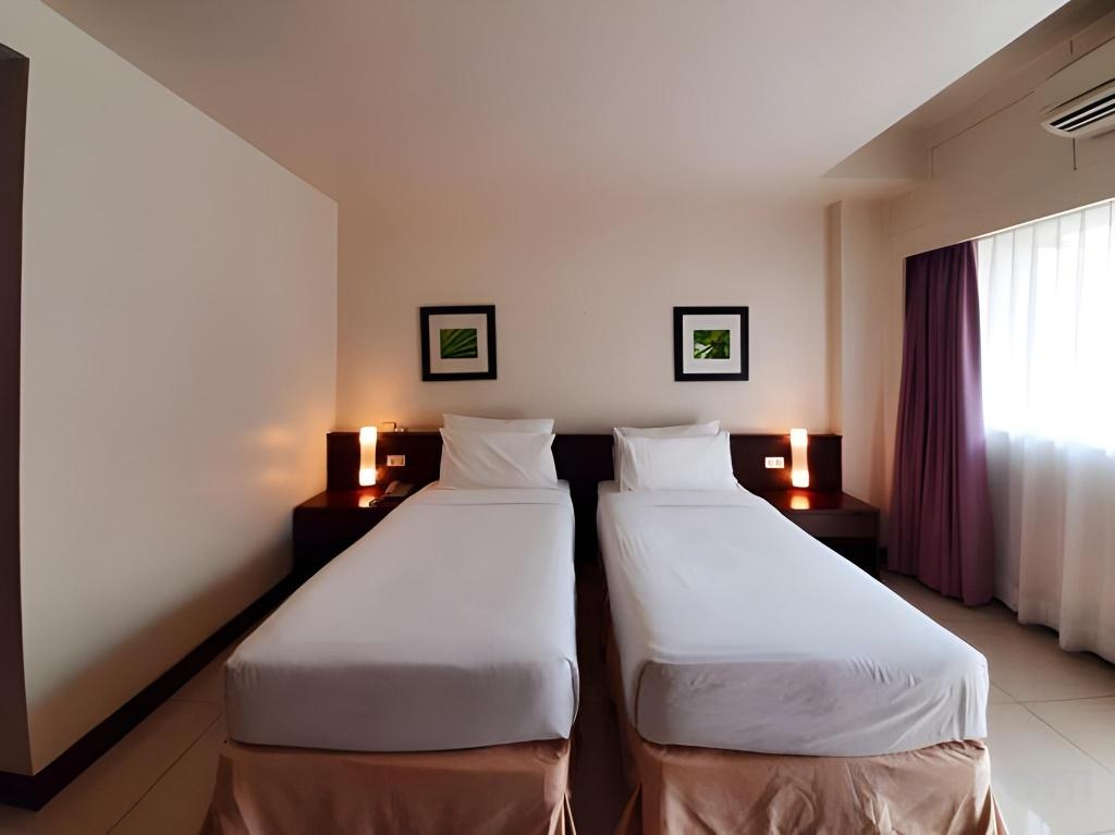 Grand Hotel Pattayaroomsrooms Image 4949