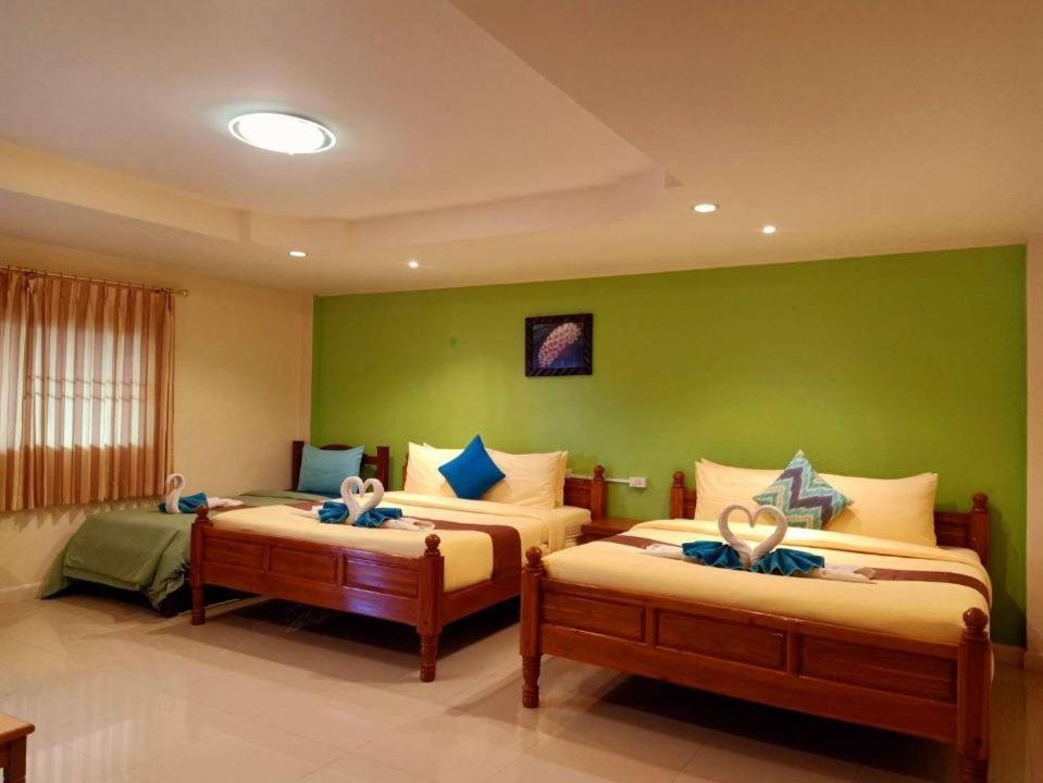 Lareena Resort Koh Larn Pattayaroomsrooms Image 44