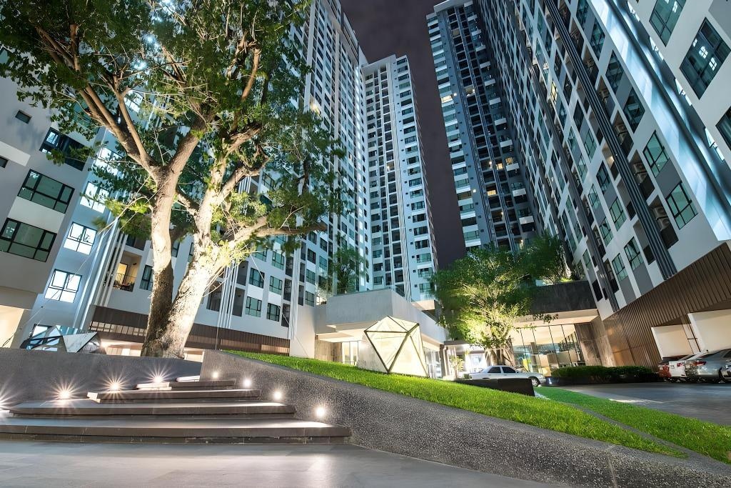 The Base Central Pattaya By Minsu Seaview Suitepropertyviewspropertyviews Image 11